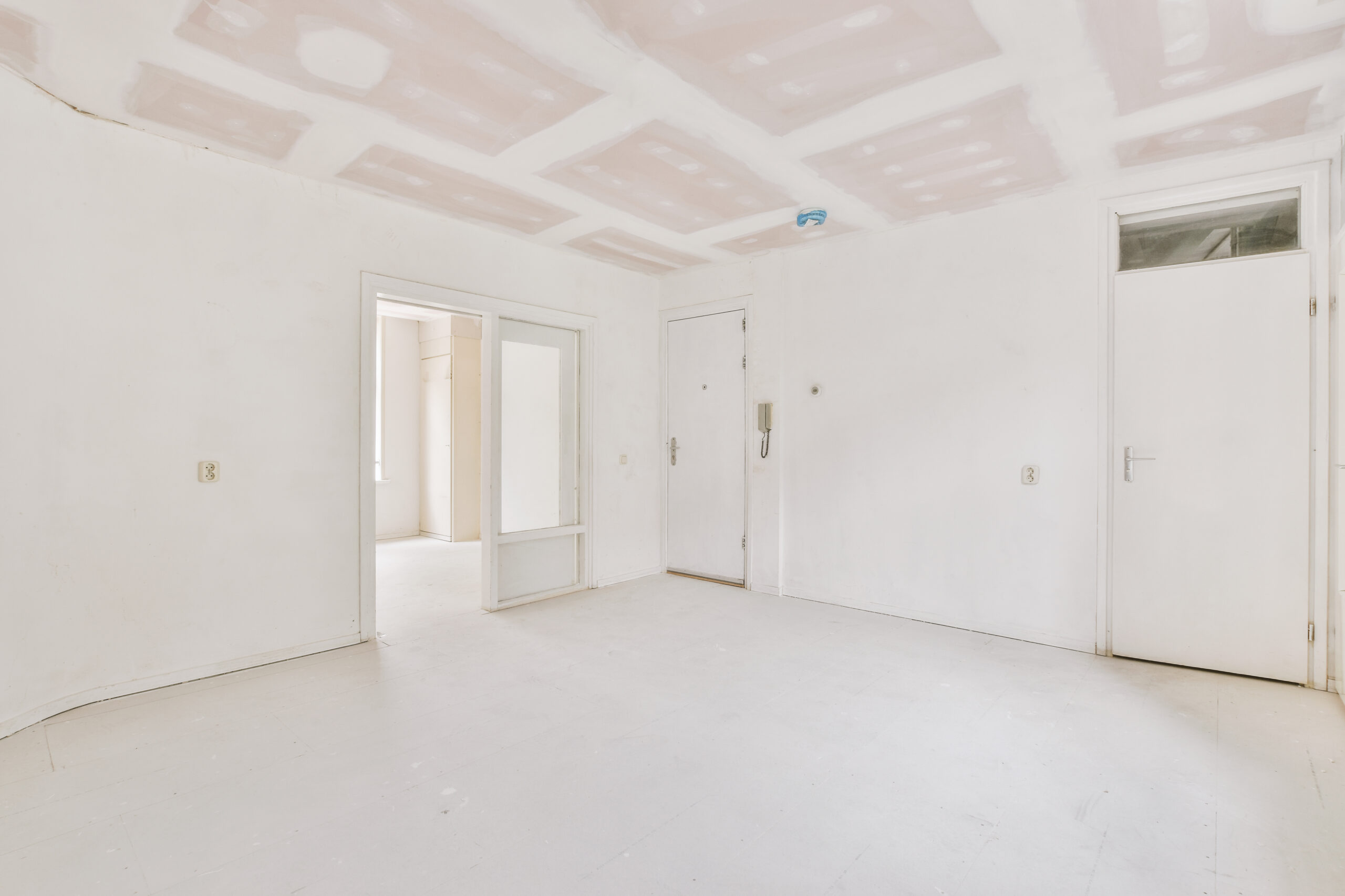 Drywall contractor in Homestead and Miami-Dade County. Installation, repair, patching, popcorn ceiling removal, and water damage drywall. Licensed, insured, free estimates.